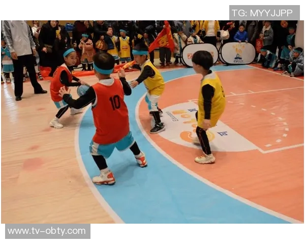 西塞期待与浓眉共同训练认为与他合作能显著提升篮球技能