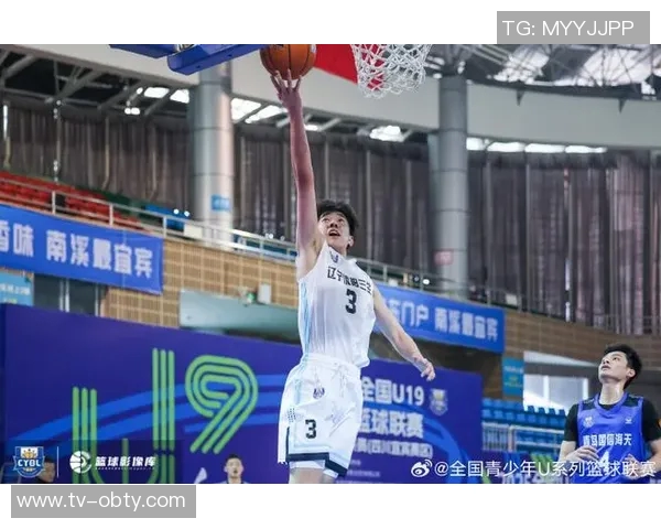 青岛国信海天U19男篮奋勇拼搏荣获全国季军展现青春风采